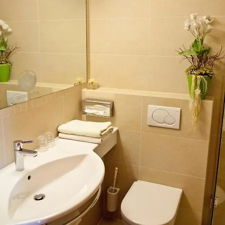 Garni Entstrasser Hotel 3*