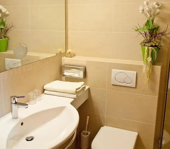 Garni Entstrasser Szálloda 3*